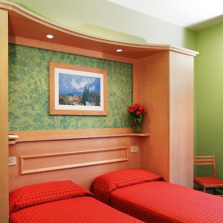 Hotel Meridiana Floransa Dış mekan fotoğraf