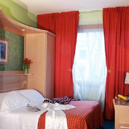Hotel Meridiana Floransa Dış mekan fotoğraf