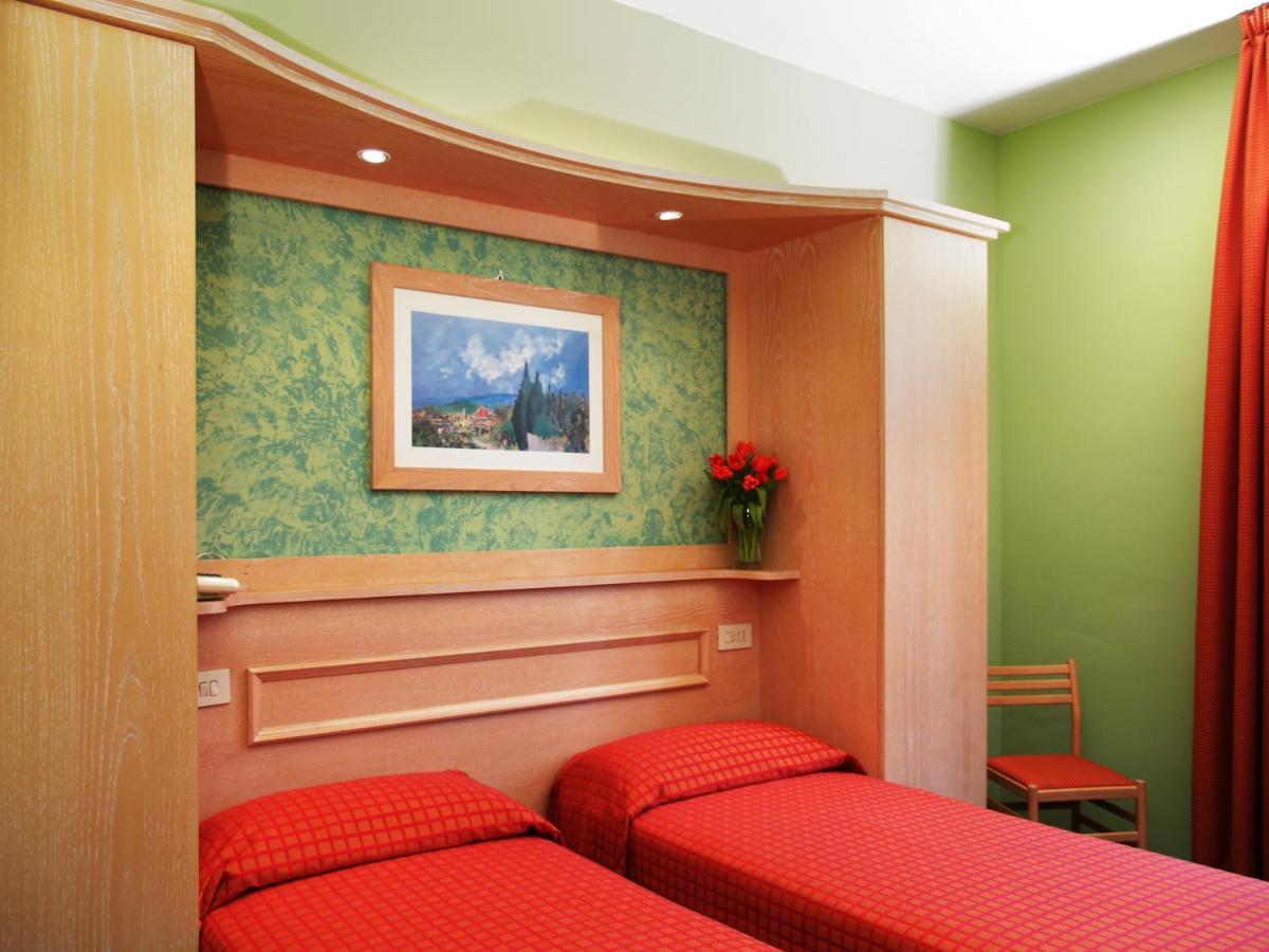 Hotel Meridiana Floransa Dış mekan fotoğraf