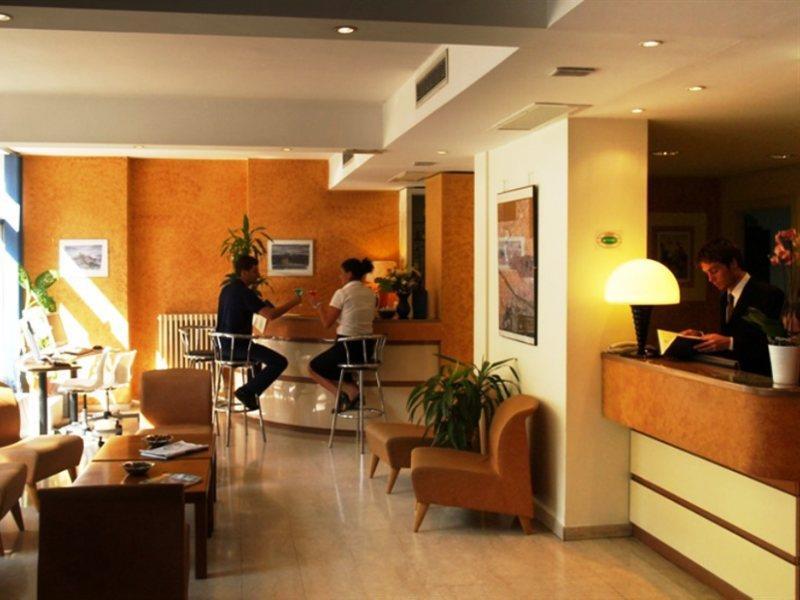 Hotel Meridiana Floransa Dış mekan fotoğraf