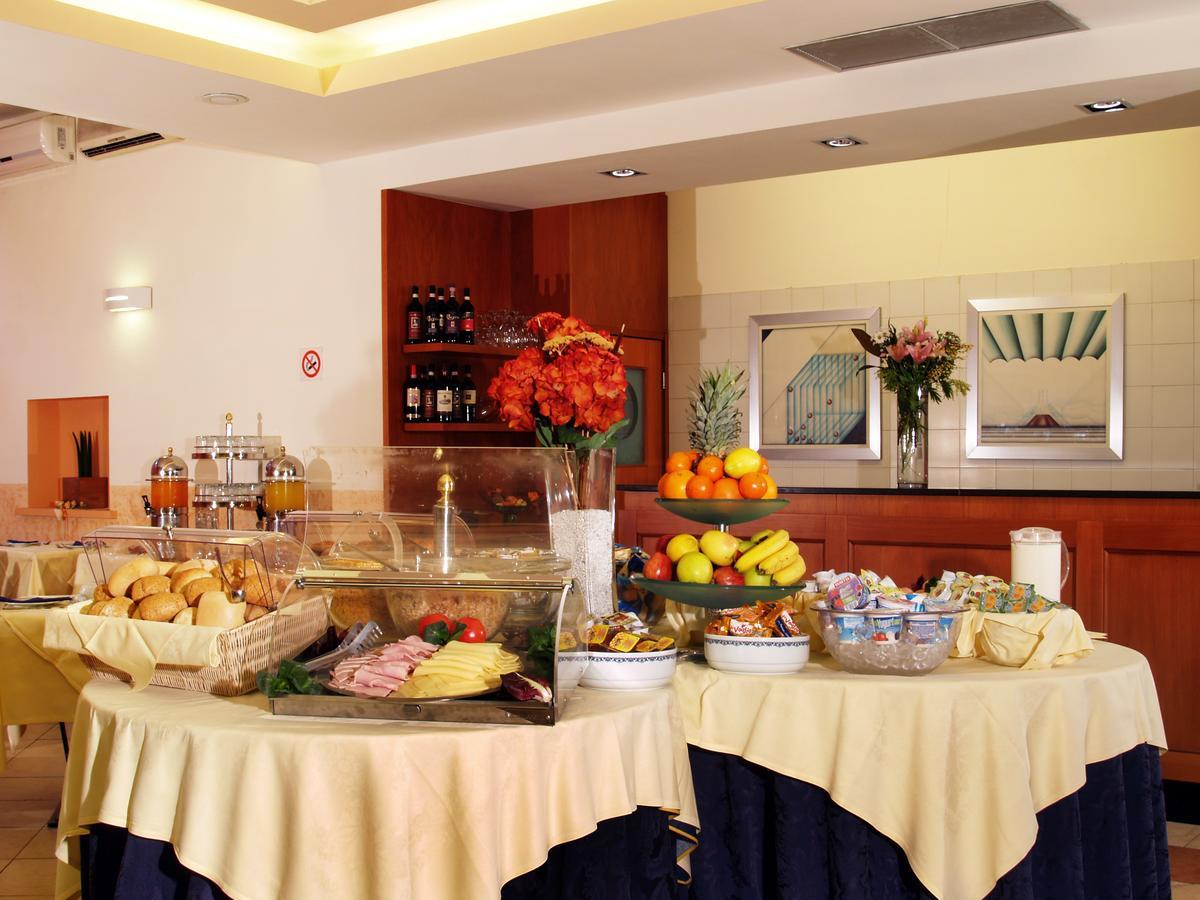 Hotel Meridiana Floransa Dış mekan fotoğraf