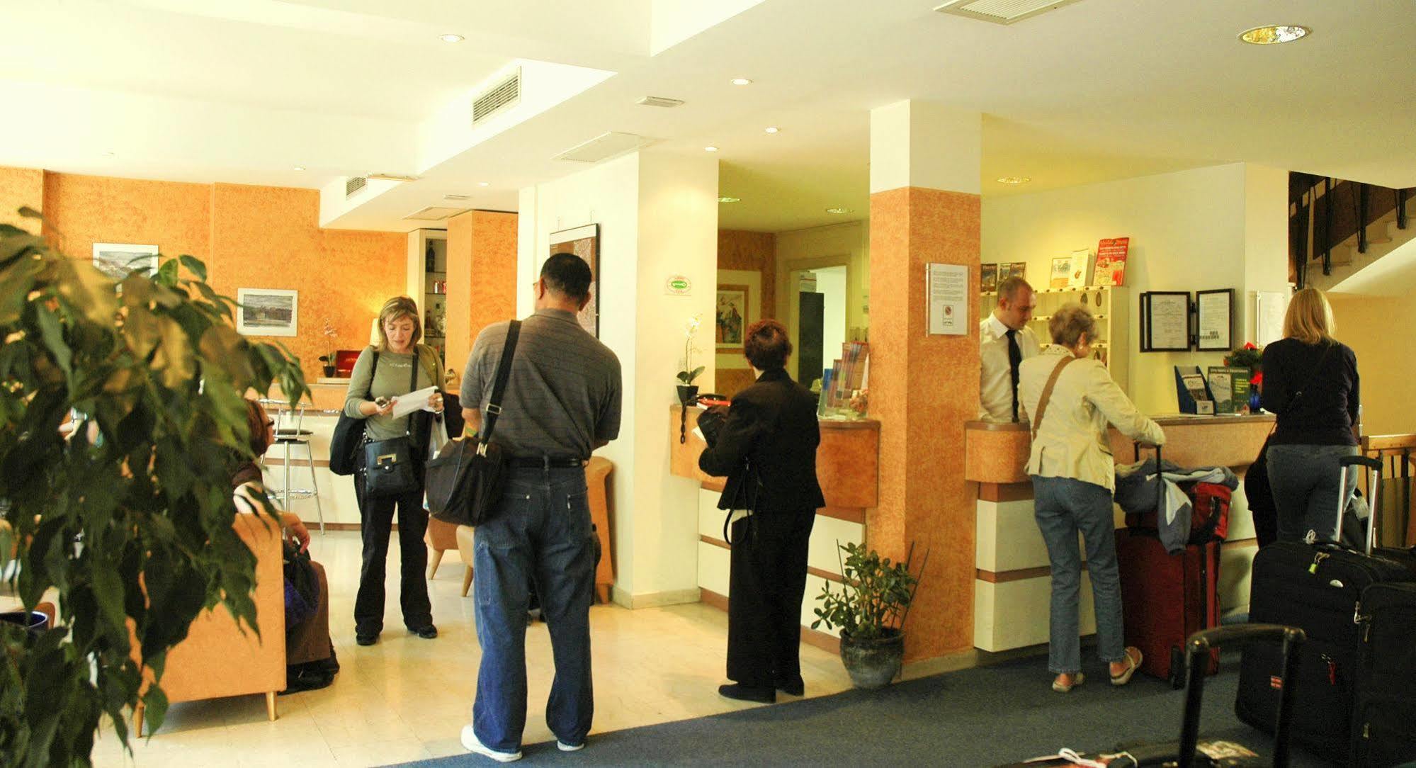 Hotel Meridiana Floransa Dış mekan fotoğraf