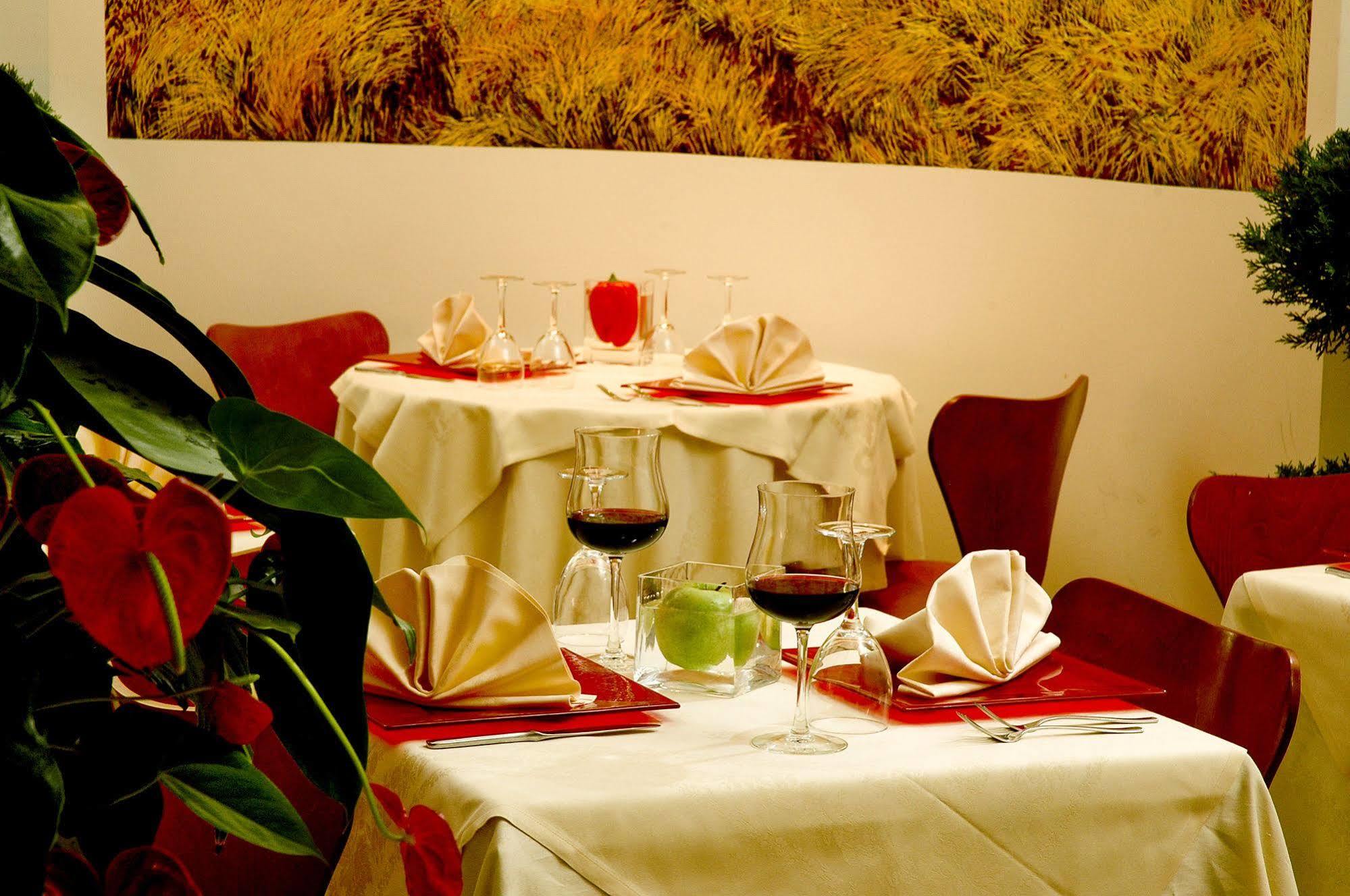 Hotel Meridiana Floransa Dış mekan fotoğraf