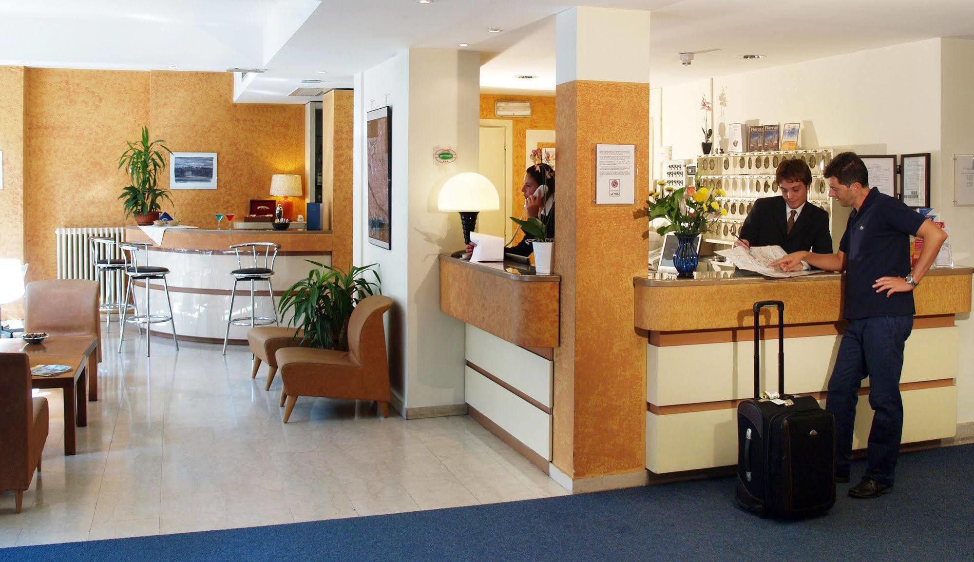 Hotel Meridiana Floransa Dış mekan fotoğraf