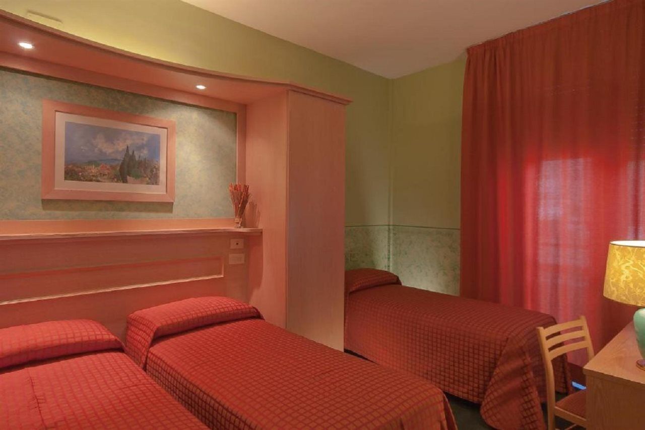 Hotel Meridiana Floransa Dış mekan fotoğraf